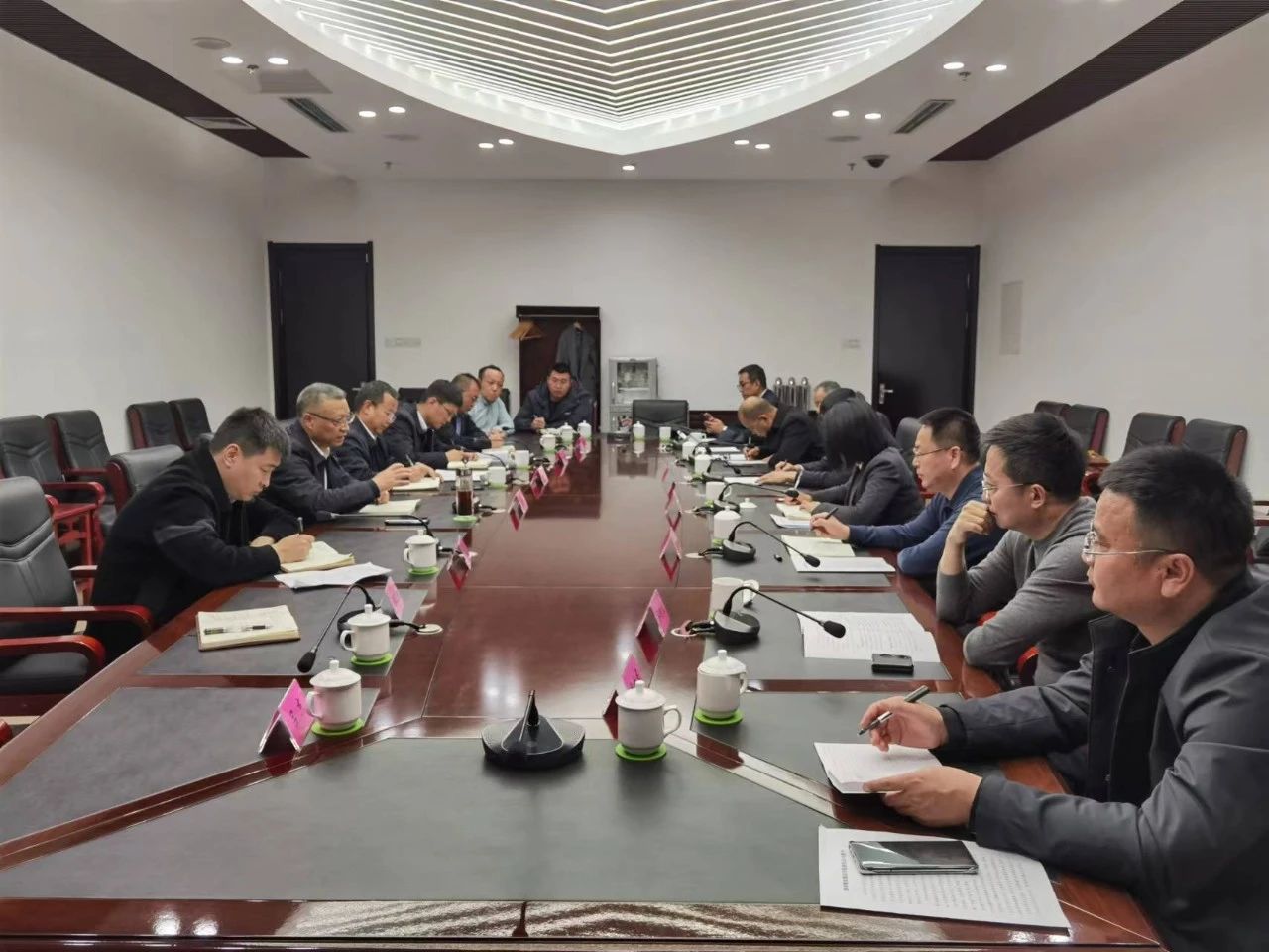 劉利民帶隊(duì)在巴彥淖爾對接合作